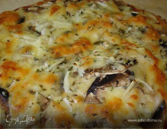 Пицца с куриной грудкой и шампиньонами