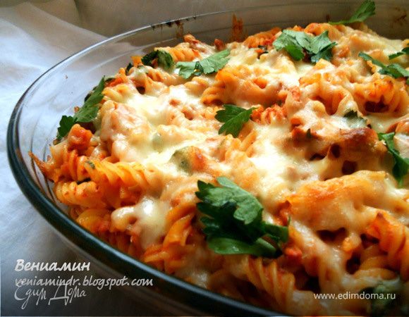 Паста, запеченная с тунцом и моцареллой Паста, запеченная с тунцом и моцареллой