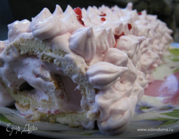 Рулет «Клубника со сливками». Рулет «Клубника со сливками».