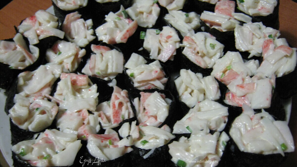 Феликс с креветками и крабовым мясом.