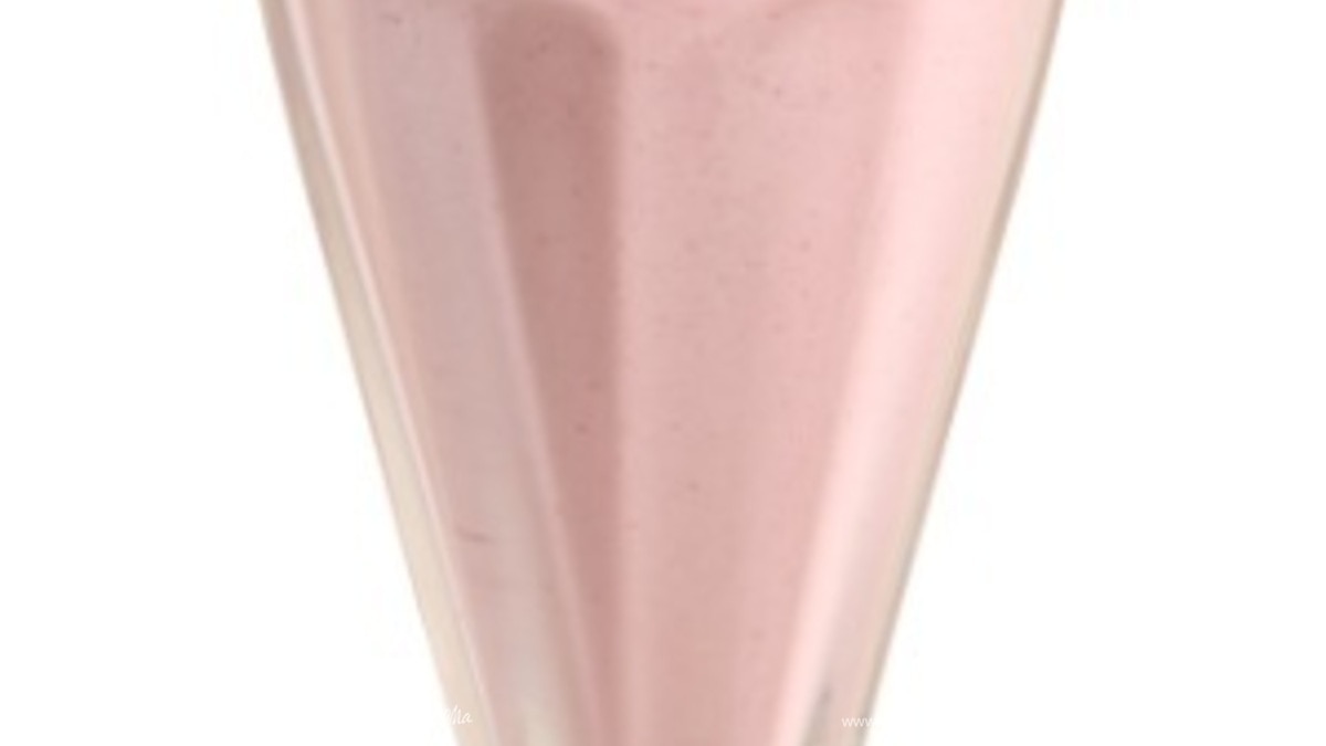 Клубнично-мятный коктель