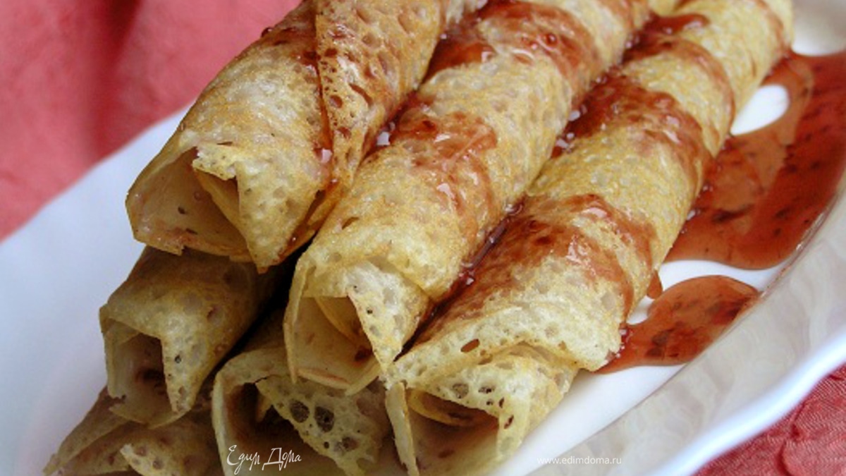 Воскресные блинчики с малиной