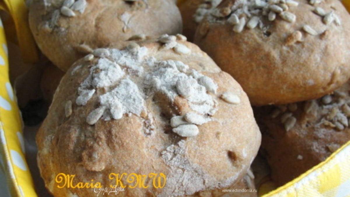 Булочки с семечками подсолнуха