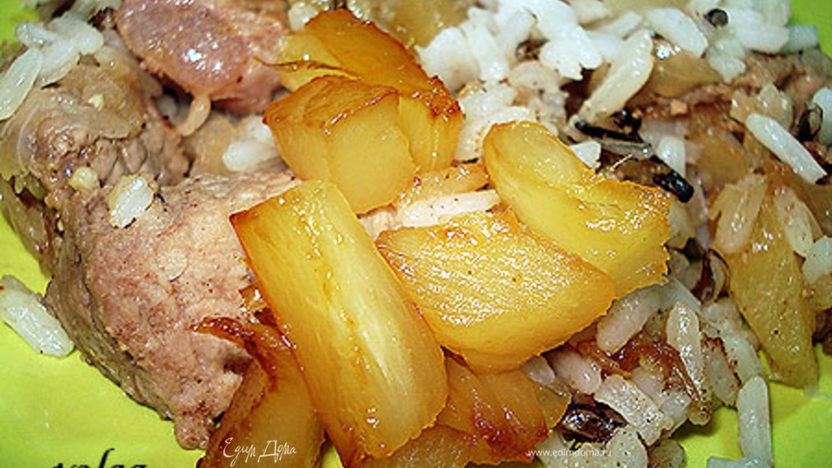 Пелле (свинина с ананасами)