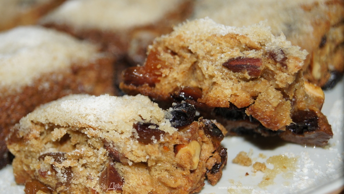 Рождественский творожный штоллен