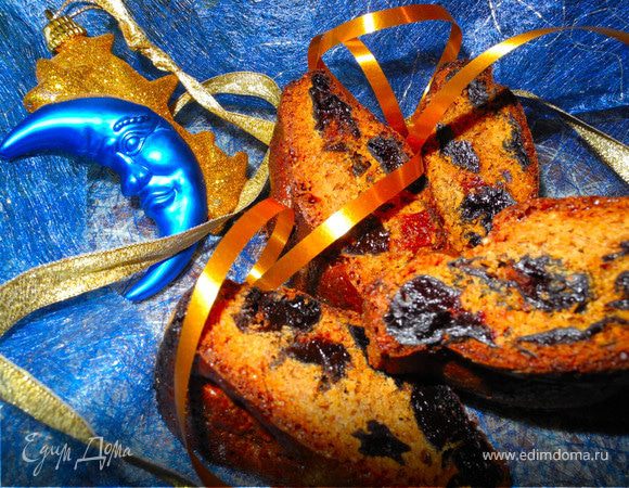 Миндальный кекс с черносливом Миндальный кекс с черносливом