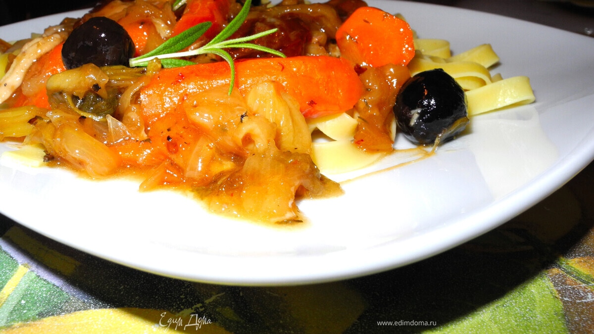 Новогодний кролик в шампанском