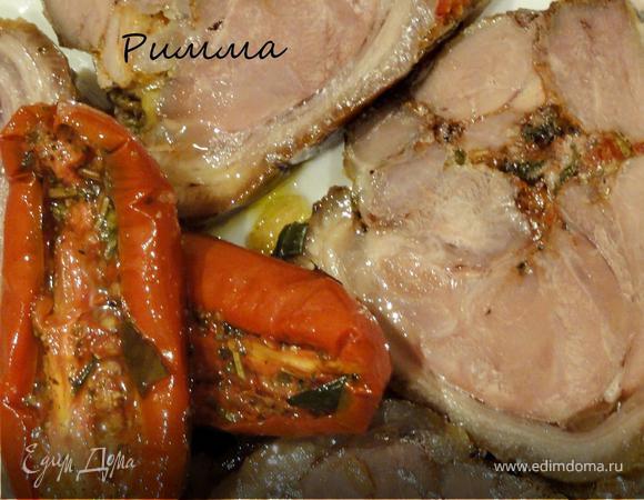 Tescoma. Рулет из свиной рульки для подарочной корзинки.. Tescoma. Рулет из свиной рульки для подарочной корзинки..