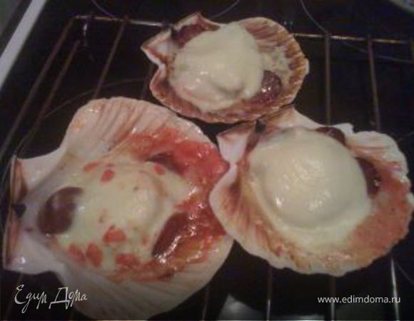 Гребешки в виноградном соусе Гребешки в виноградном соусе