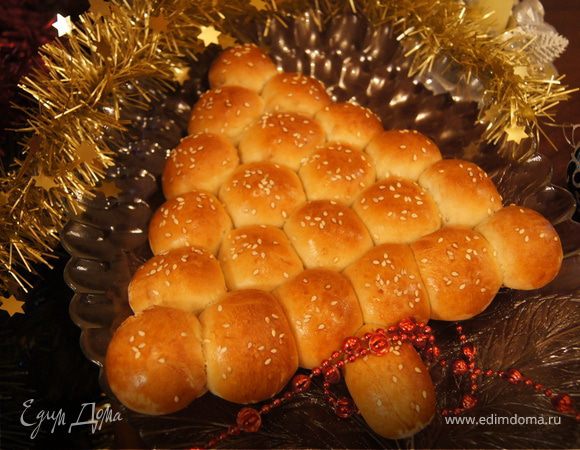 Елочка из булочек