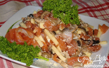 Рецепт Салат из семги с грибами