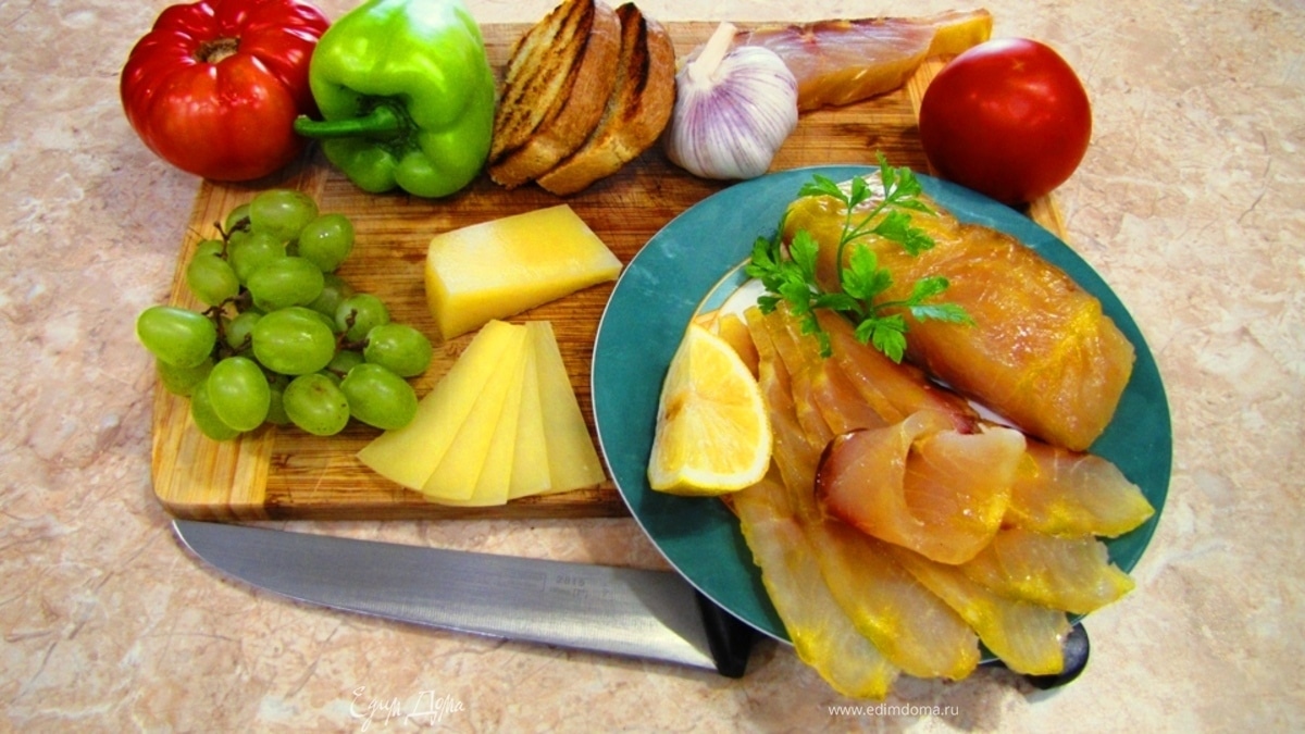 Слабосоленая осетрина собственного приготовления