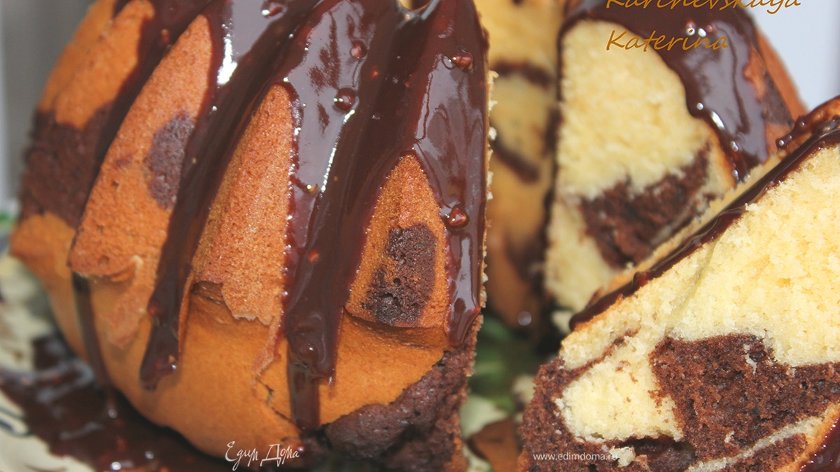 Кекс в шоколадной глазури