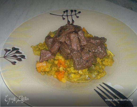 Чечевичная похлебка с тыквой, луком и куркумой и говядина в вине ( быстрый вариант )