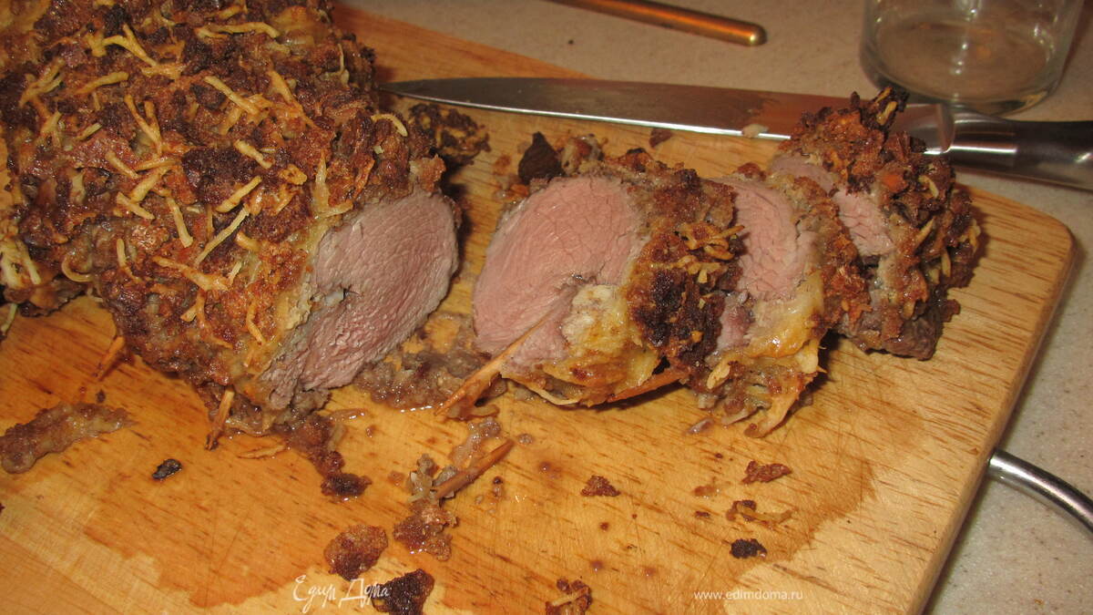 Телятина в пармезановой корочке