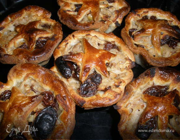 Рождественские пирожки-звездочки по рецепту Дж. Оливера Рождественские пирожки-звездочки по рецепту Дж. Оливера