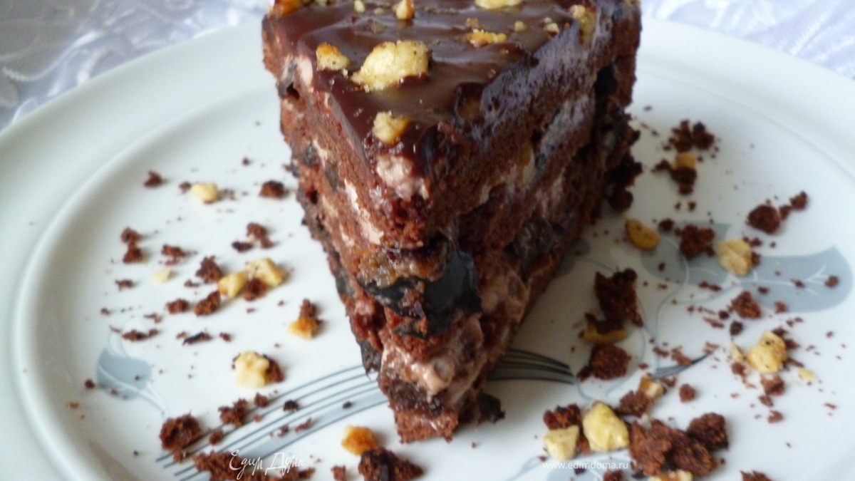 Торт "Чернослив в шоколаде"