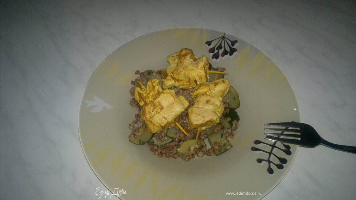 Гречетто с пивом портер и цукини и шашлык из куриной грудки в индийском стиле