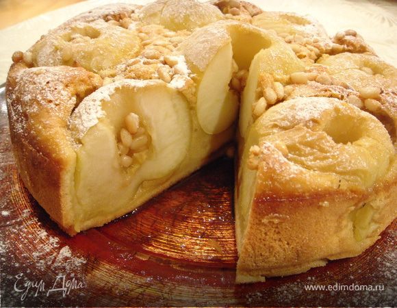 Шарлотка с цельными яблочками Шарлотка с цельными яблочками