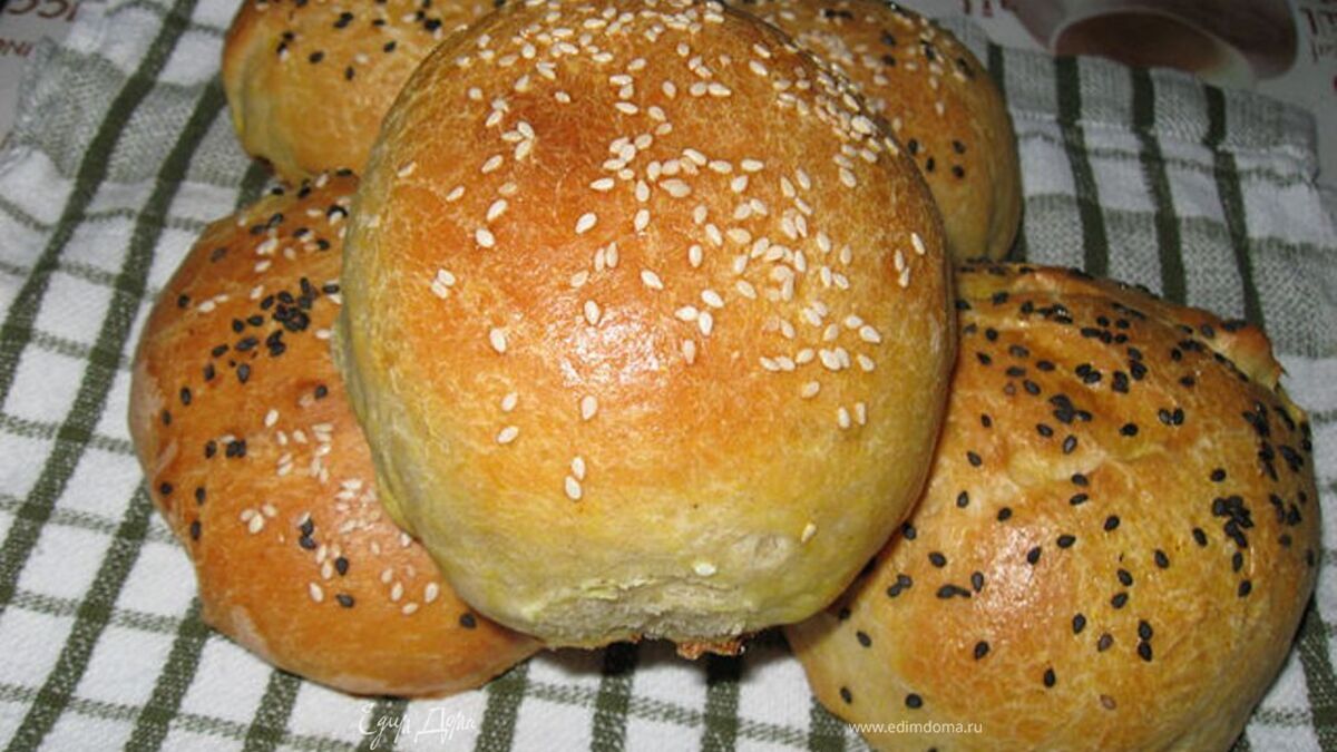 Хлебные булочки на картофельном пюре.