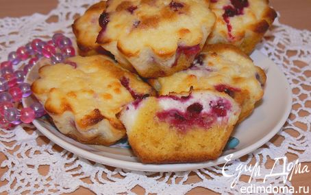 Рецепт Кукурузное пироженное с творожно-брусничной начинкой