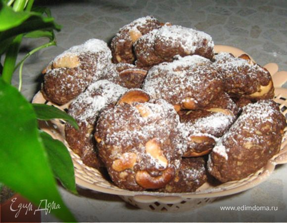 Овсяные хлопья с шоколадом и орехами