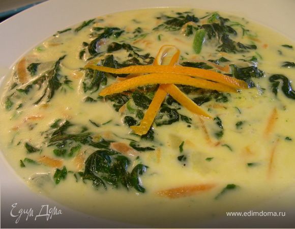 Сливочный суп с морковью и шпинатом