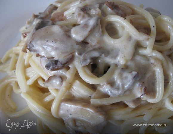 Спагетти с грибным соусом