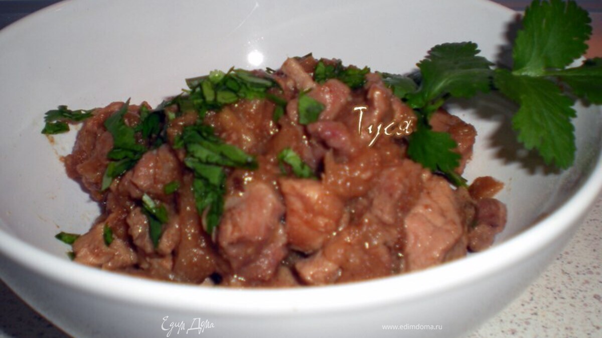 Свинина в пиве с хлебными крошками