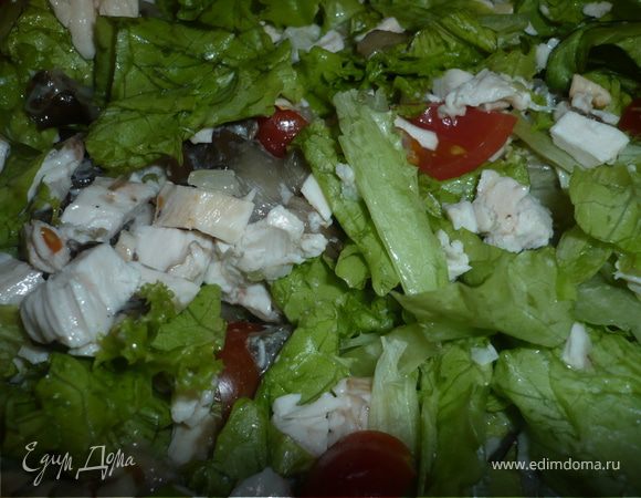 Салат с опятами и курицей Салат с опятами и курицей