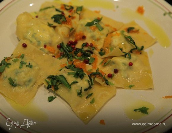 Равиоли с козьим сыром и зеленью Равиоли с козьим сыром и зеленью