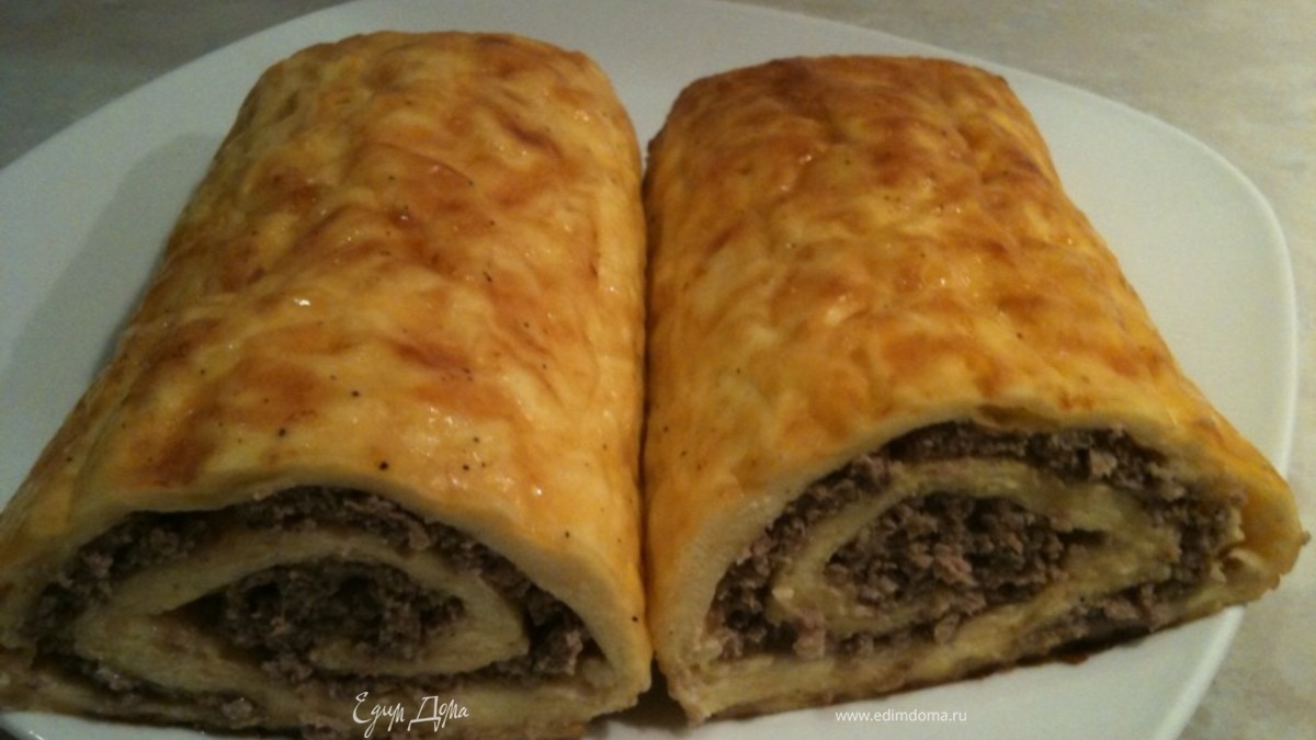 Рулет в омлете