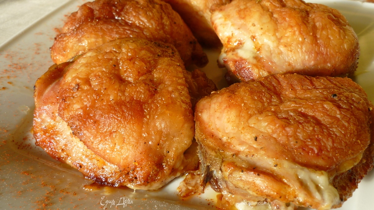 Куриные бёдра с сырно-сливочной начинкой