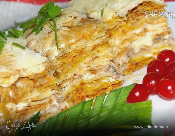 Торт «Рыбный» из домашнего слоеного теста 