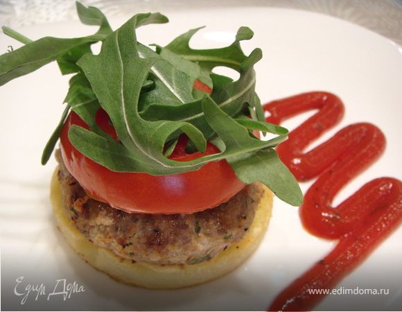 Котлета с картофельным гратеном