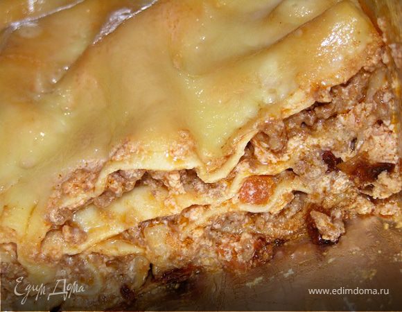 Лазанья под розовым соусом