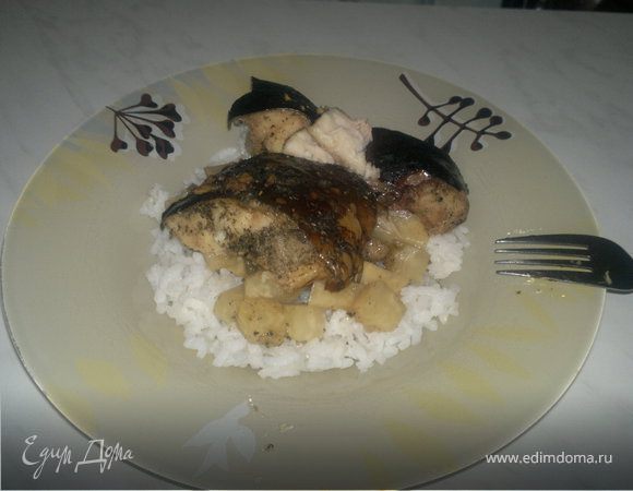 Сом из горшочка с рисом и сельдереем с лесными грибами Сом из горшочка с рисом и сельдереем с лесными грибами