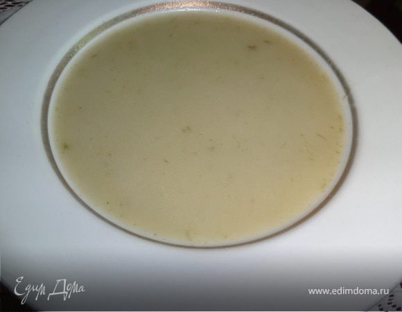 Суп с зеленым луком и картошкой Суп с зеленым луком и картошкой