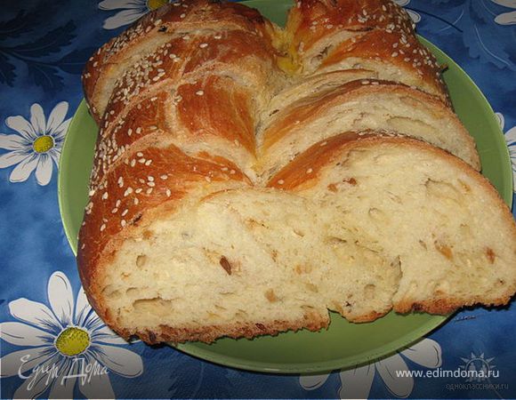 Хала с луком Хала с луком