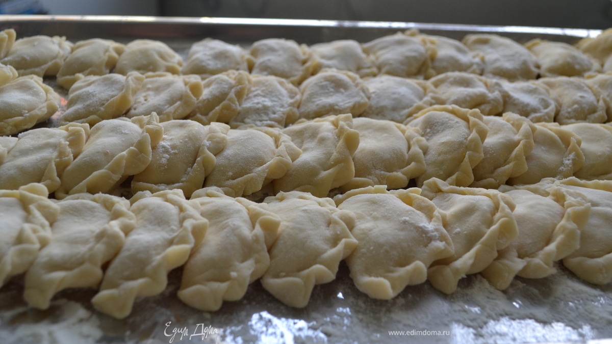 Вареники с картофелем и салом