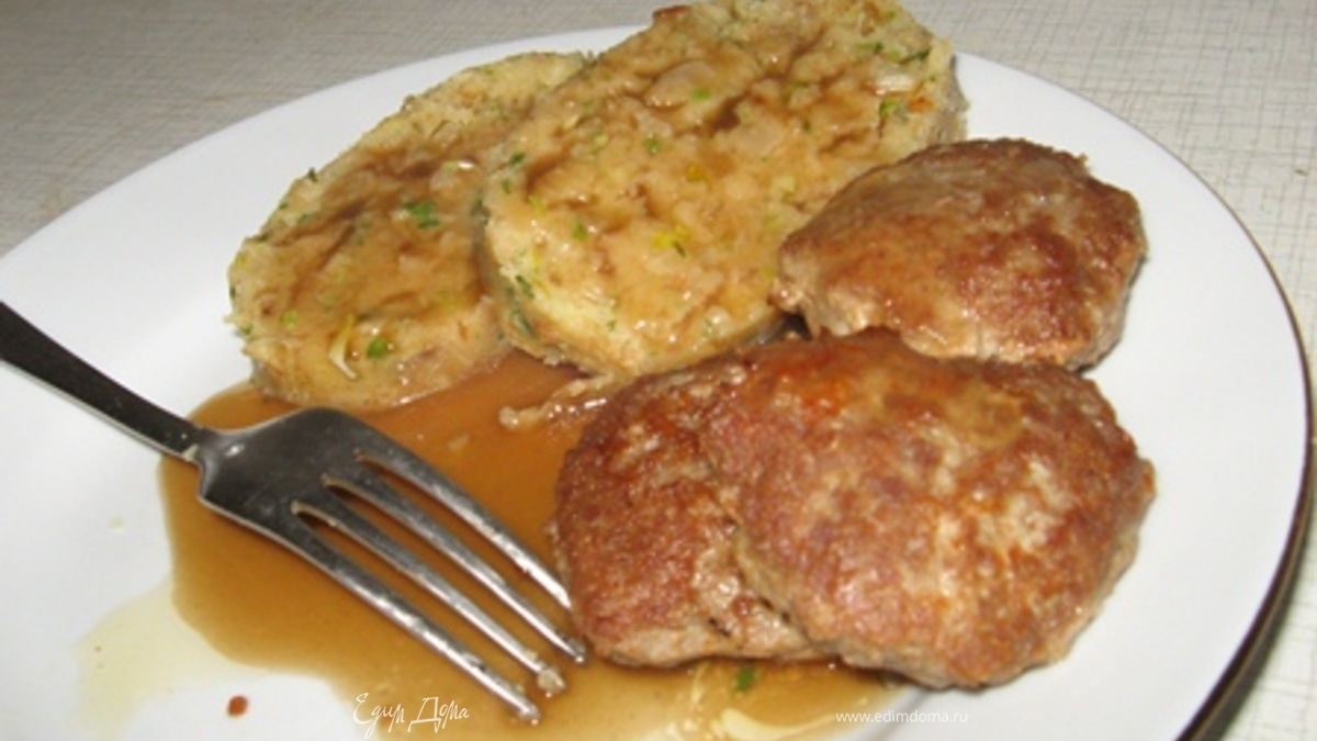 Пражские хлебные кнедли