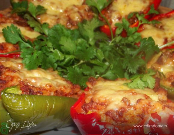 Сладкие перцы, фаршированные ризотто