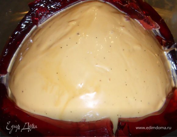 Ванильно-карамельная паннакотта Ванильно-карамельная паннакотта