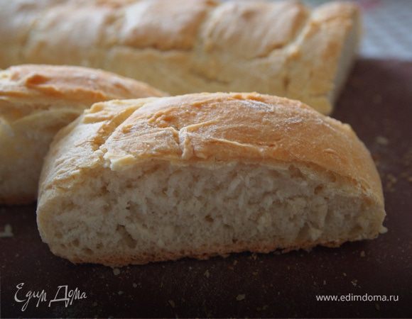 Хлеб. Французский багет. Хлеб. Французский багет.