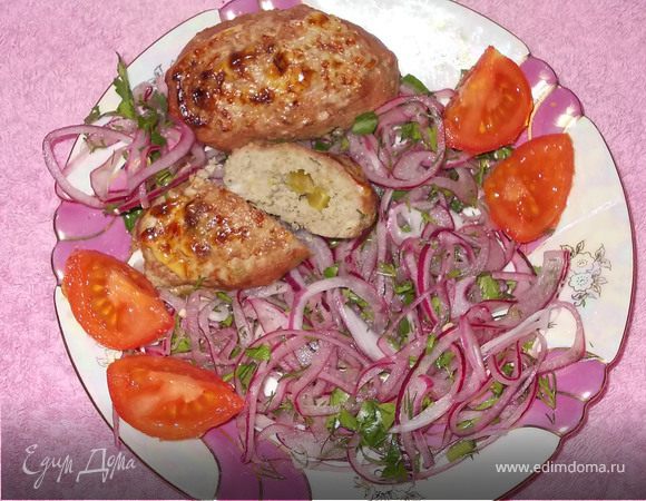 "Пятнашки" из маринованного мяса с зелёным горошком