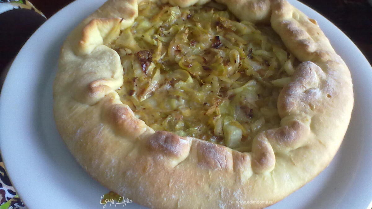 Пирог луковый