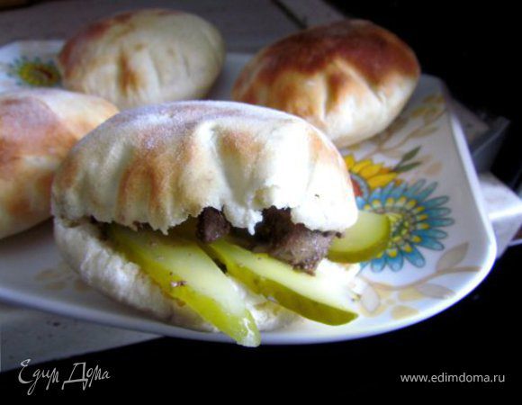 Пита с куриной печенью и сметанно-горчичным соусом Пита с куриной печенью и сметанно-горчичным соусом