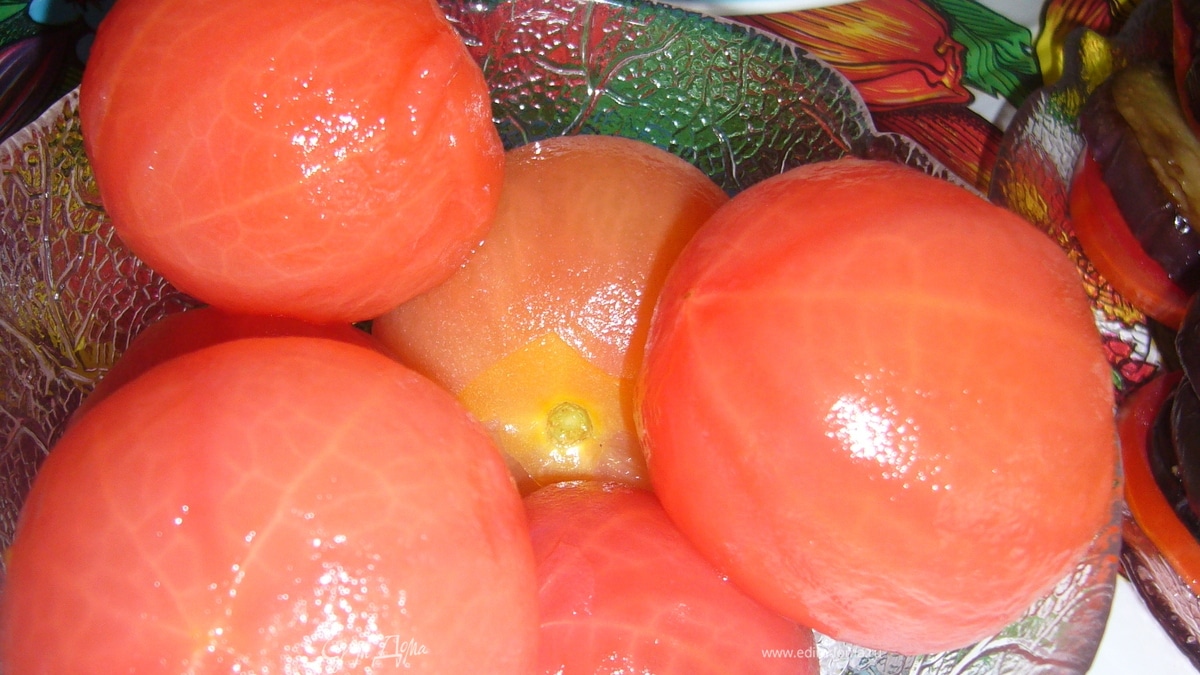 Быстрые маринованные помидорчики