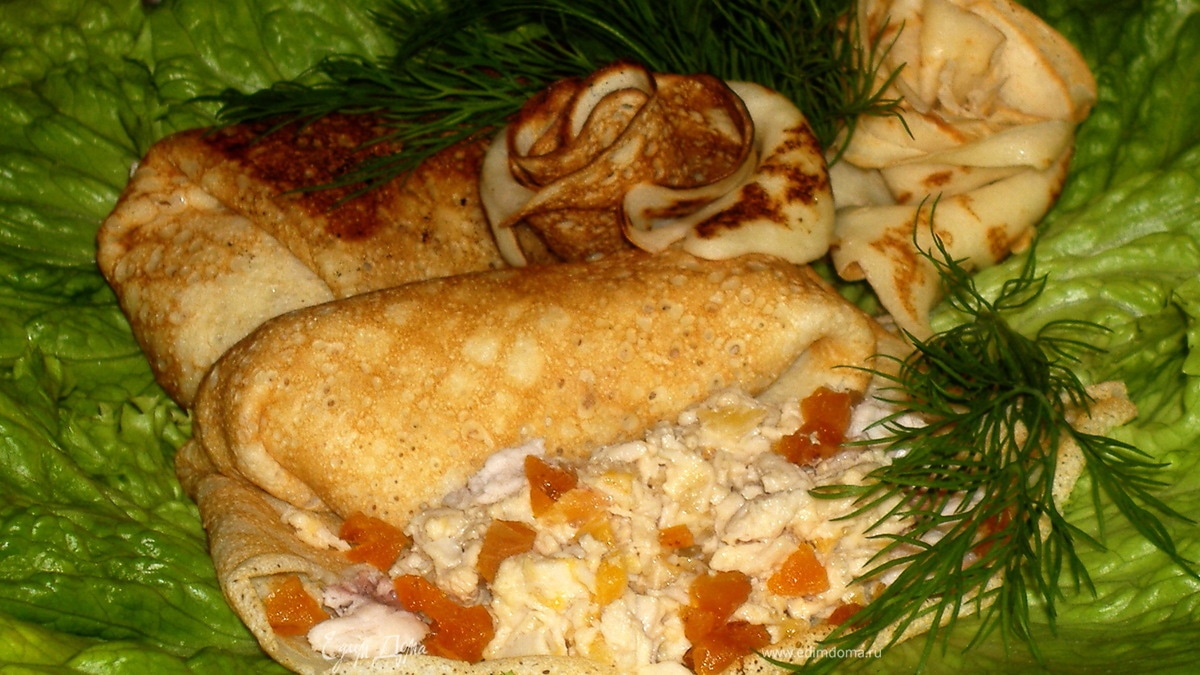 Блины по-польски с курицей и курагой