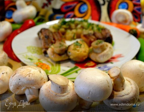 Грудинка с грибами
